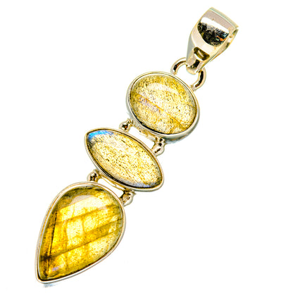Labradorite Pendants handcrafted by Ana Silver Co - PD4672