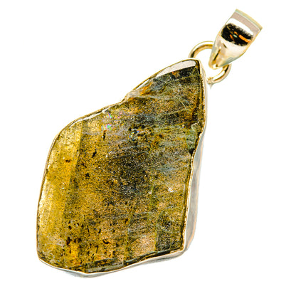 Labradorite Pendants handcrafted by Ana Silver Co - PD5241