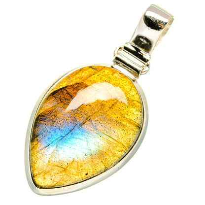 Teardrop labradorite pendant in 925 sterling silver with polished bail