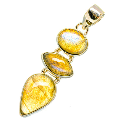 Labradorite Pendants handcrafted by Ana Silver Co - PD5862