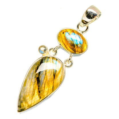 Labradorite Pendants handcrafted by Ana Silver Co - PD5931