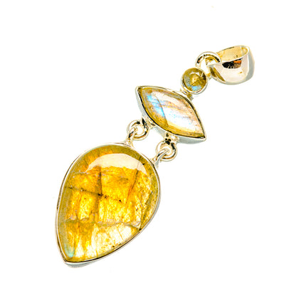 Labradorite Pendants handcrafted by Ana Silver Co - PD6664