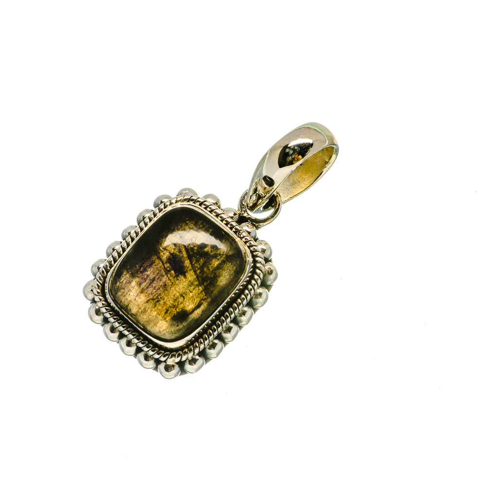 925 sterling silver labradorite pendant with oval gemstone and scalloped bezel, golden shimmer