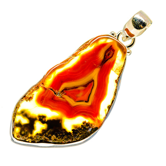 Agate Slice Pendants handcrafted by Ana Silver Co - PD742090