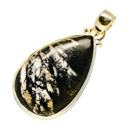 Chrysanthemum Stone Pendants handcrafted by Ana Silver Co - PD744553