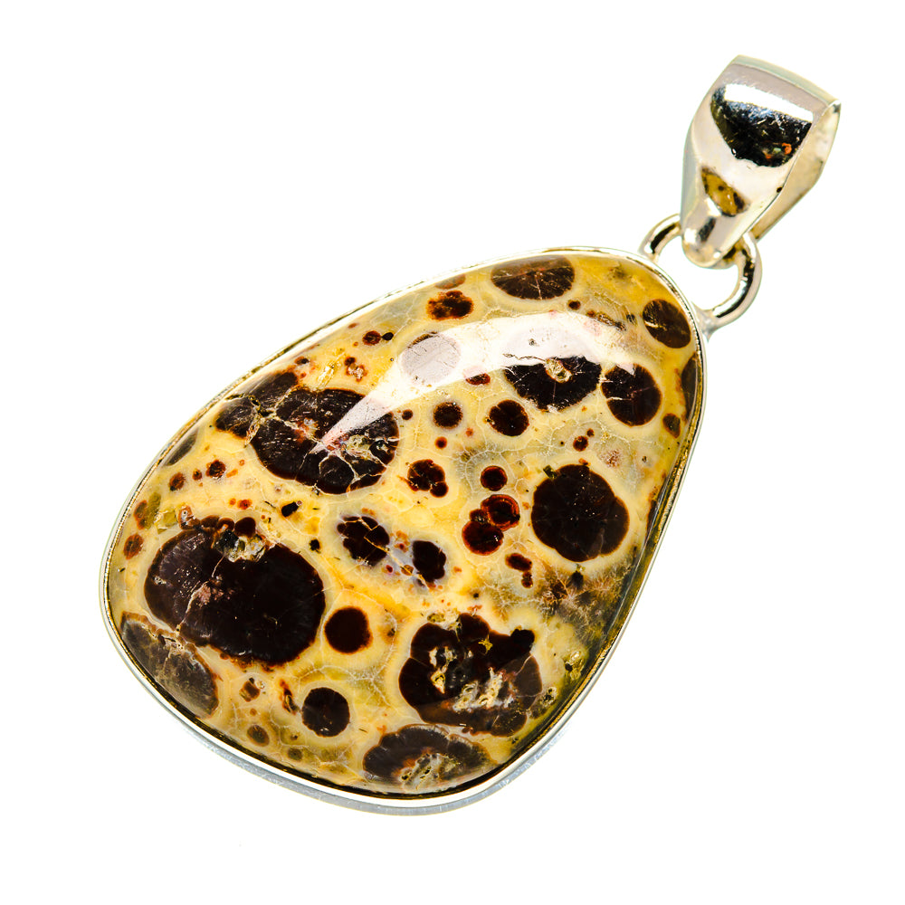 Shield-shaped poppy jasper pendant in silver with black-and-gold speckled face
