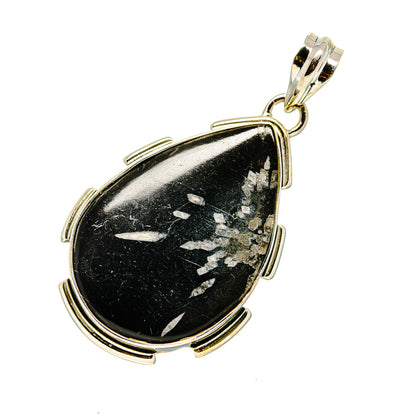 Chrysanthemum Stone Pendants handcrafted by Ana Silver Co - PD746919