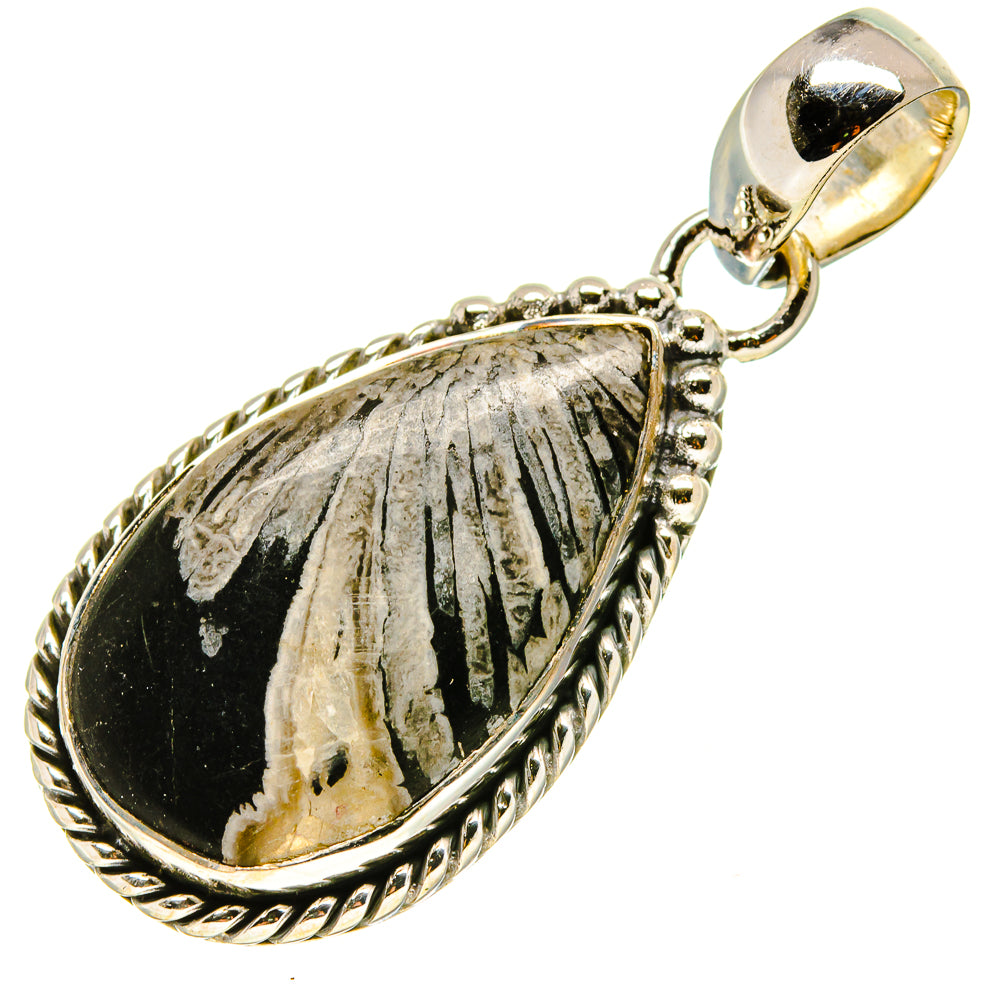 Chrysanthemum Stone Pendants handcrafted by Ana Silver Co - PD755497