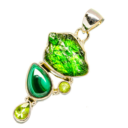 Chrome Diopside Pendants handcrafted by Ana Silver Co - PD7560