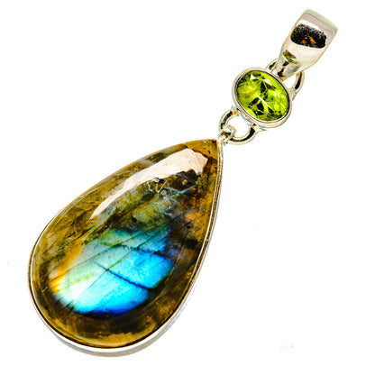 Labradorite Pendants handcrafted by Ana Silver Co - PD757429