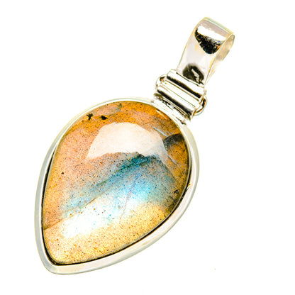 Labradorite Pendants handcrafted by Ana Silver Co - PD7581