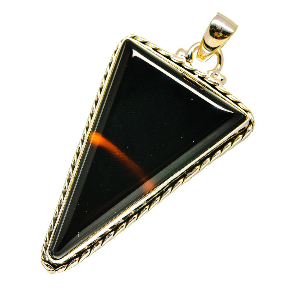 Black onyx pendant, triangular stone with silver rope-edge frame and top bail