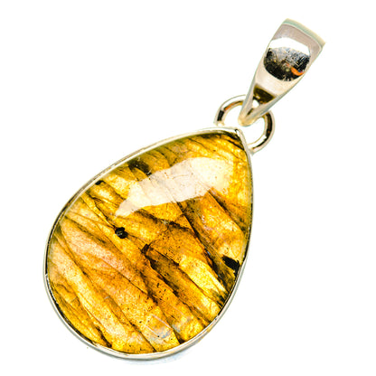 Labradorite Pendants handcrafted by Ana Silver Co - PD7801 - Photo 2