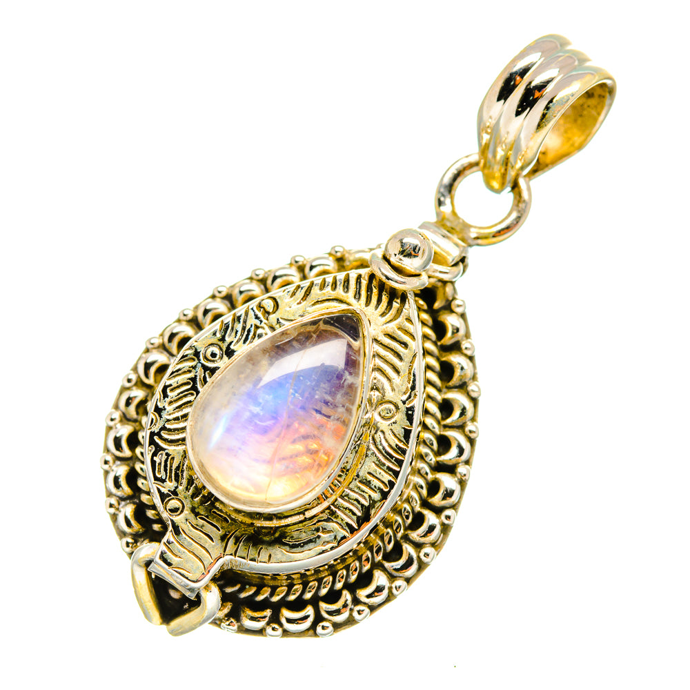 Labradorite Pendants handcrafted by Ana Silver Co - PD8040