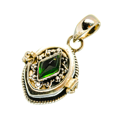 Chrome Diopside Pendants handcrafted by Ana Silver Co - PD9020