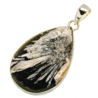 Chrysanthemum Stone Pendants handcrafted by Ana Silver Co - PD9659