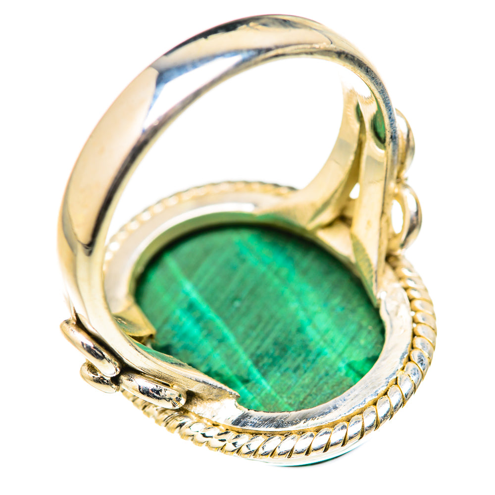 Sterling silver malachite ring with oval green stone, rope bezel and split shank