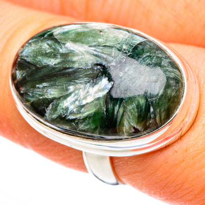 Large oval seraphinite ring, green marbled cabochon on 925 sterling silver band