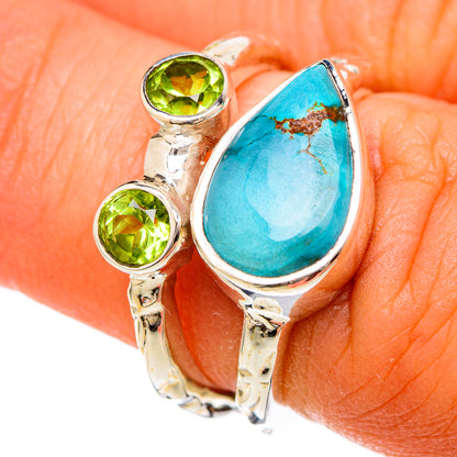 Sterling silver ring with turquoise teardrop and two peridot round stones, size 6.25