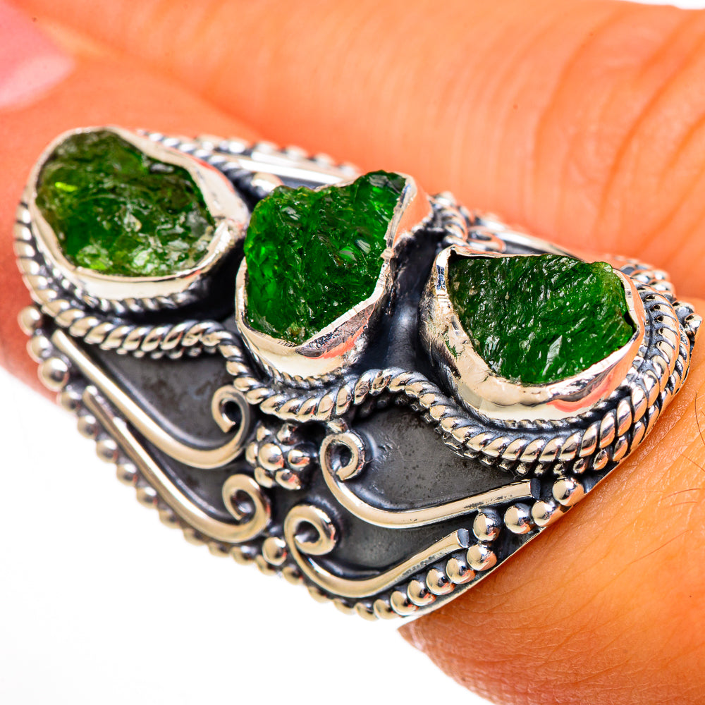 Chrome Diopside Rings handcrafted by Ana Silver Co - RING106447