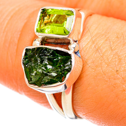 Chrome Diopside Rings handcrafted by Ana Silver Co - RING108462