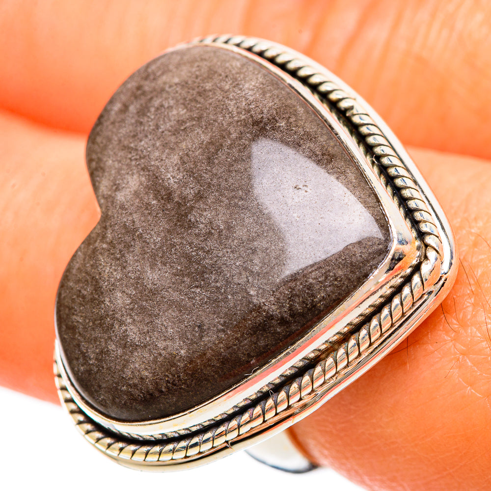Heart-shaped dark obsidian ring with rope bezel and silver-tone setting