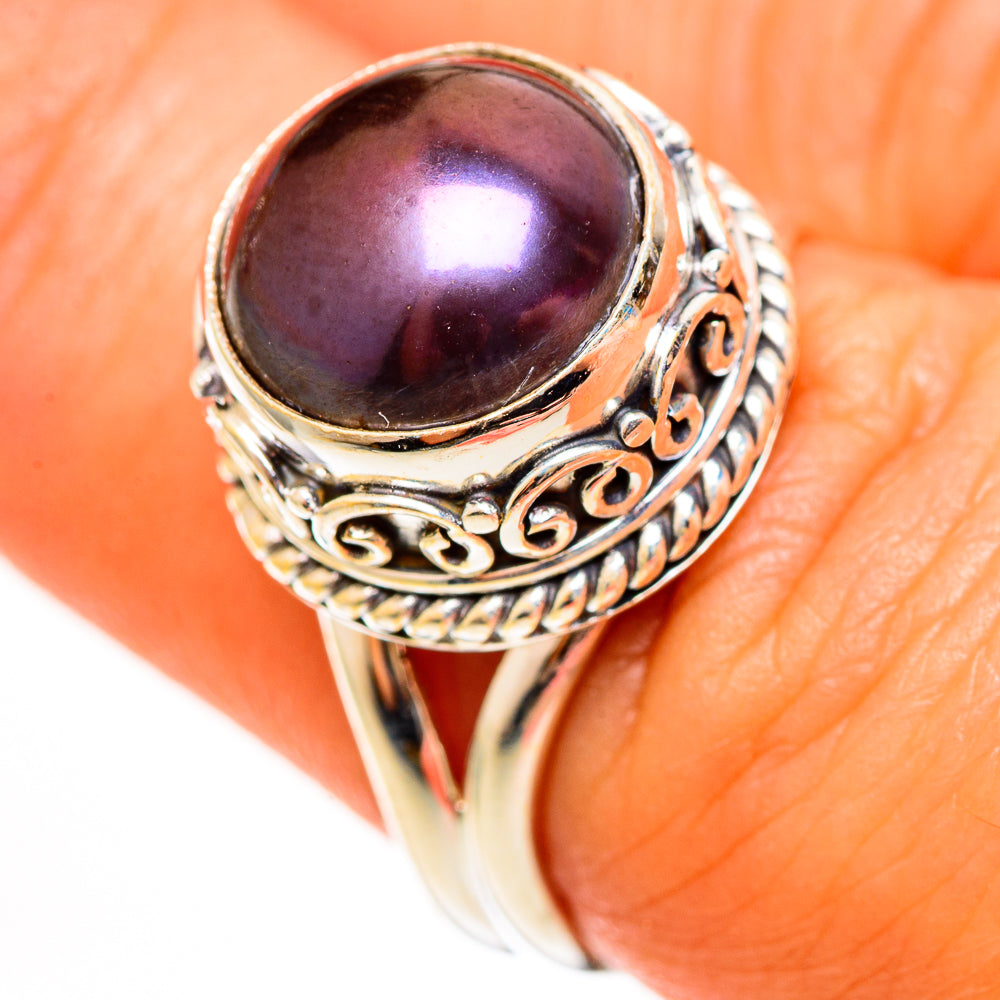 Titanium Cultured Pearl Rings handcrafted by Ana Silver Co - RING112743