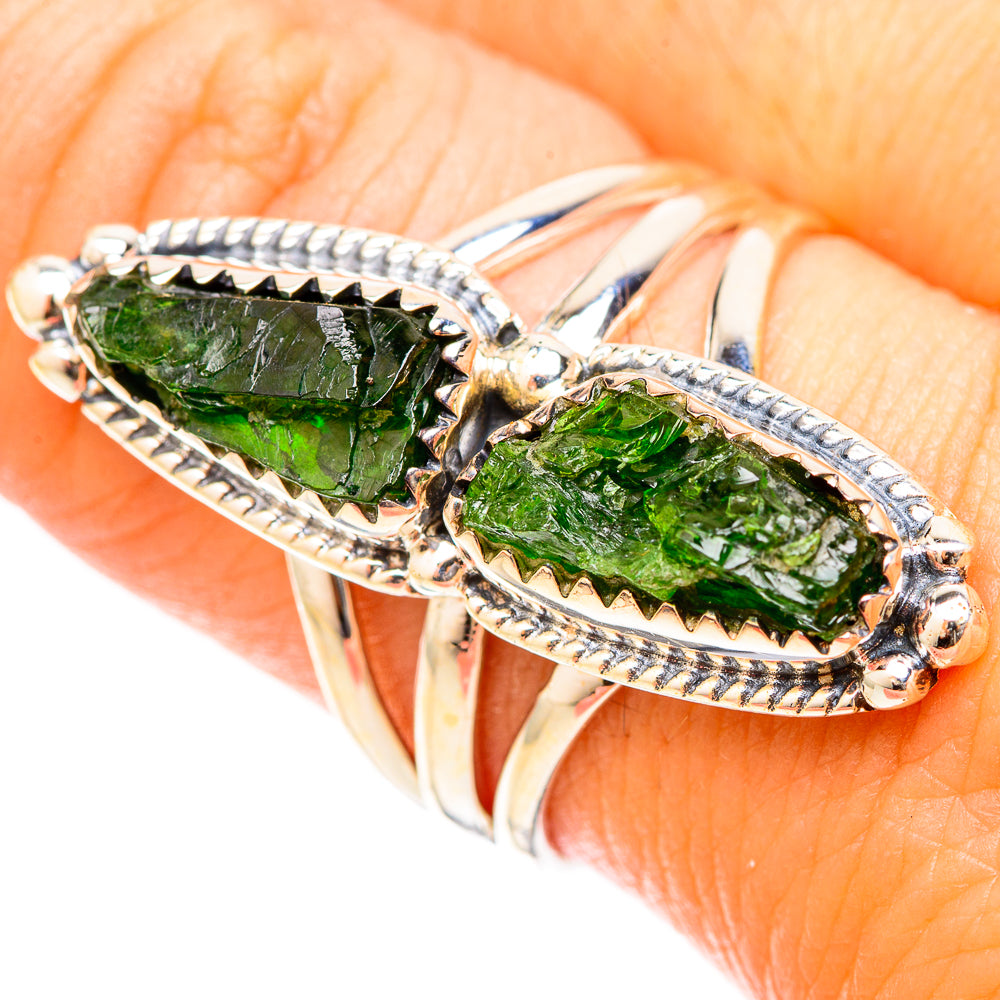 Chrome Diopside Rings handcrafted by Ana Silver Co - RING120804