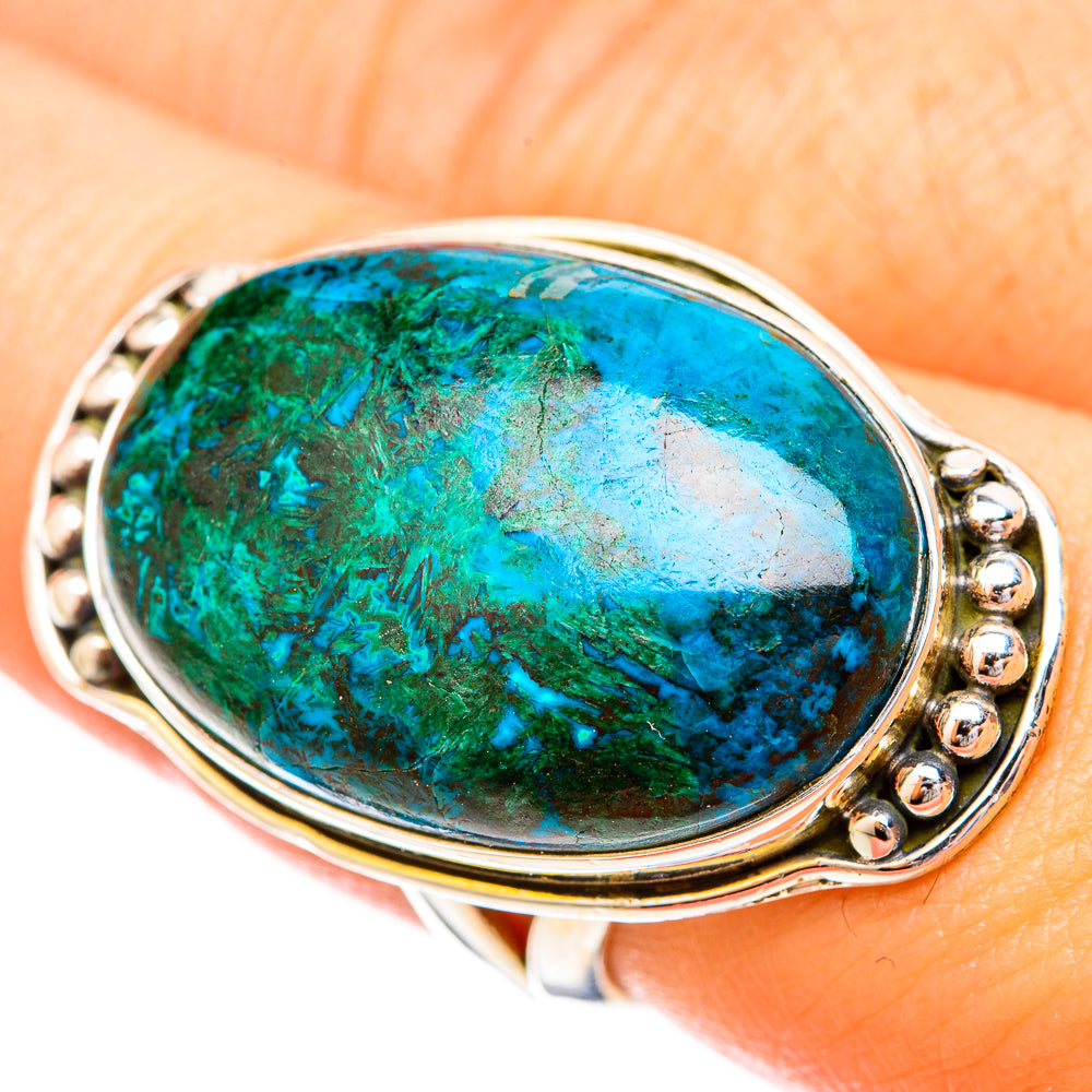 Oval turquoise-blue and green gemstone ring with 925 silver oval bezel and ball accents