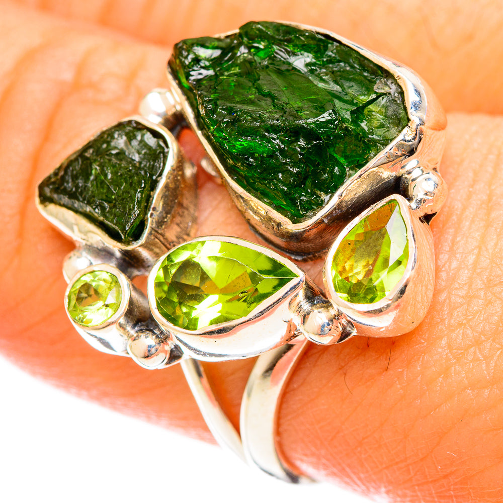 Chrome Diopside Rings handcrafted by Ana Silver Co - RING122445