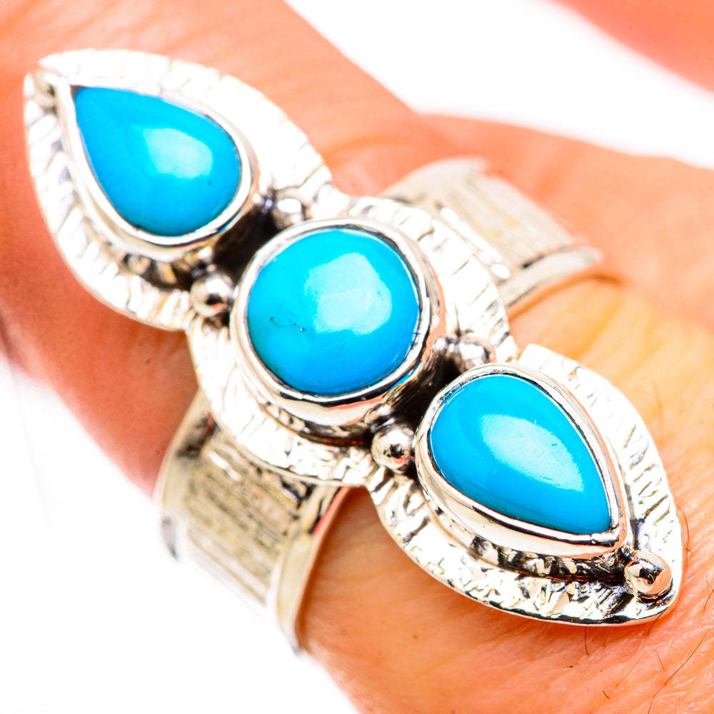 Turquoise three-stone ring with teardrop gems in silver-tone setting