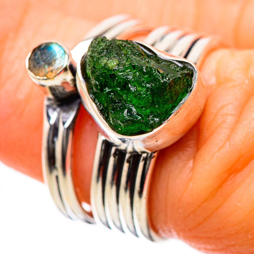 Chrome Diopside, Labradorite Rings handcrafted by Ana Silver Co - RING134231