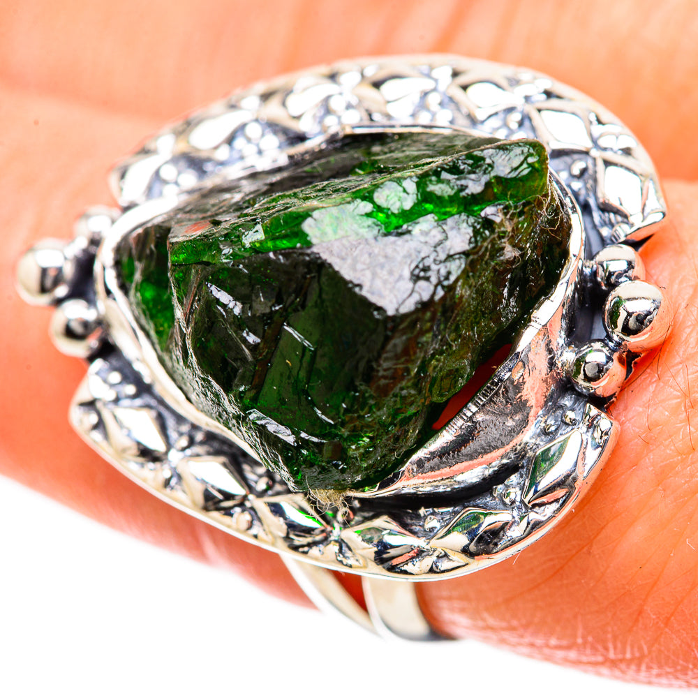 Chrome Diopside Rings handcrafted by Ana Silver Co - RING134306