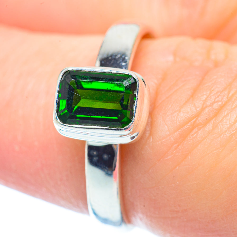 Chrome Diopside Rings handcrafted by Ana Silver Co - RING35361
