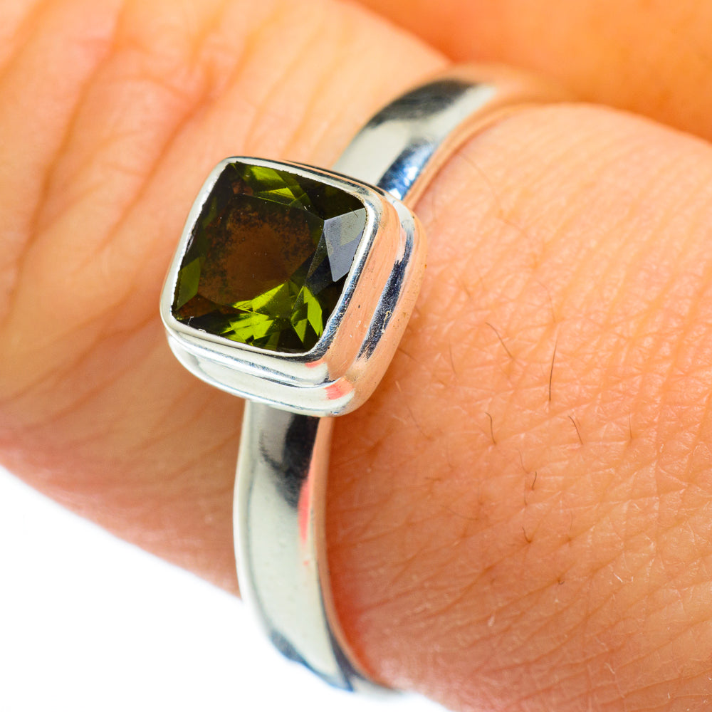 Chrome Diopside Rings handcrafted by Ana Silver Co - RING46297