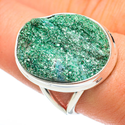 Green fuchsite oval cabochon ring on finger, 925 sterling silver band, size 9