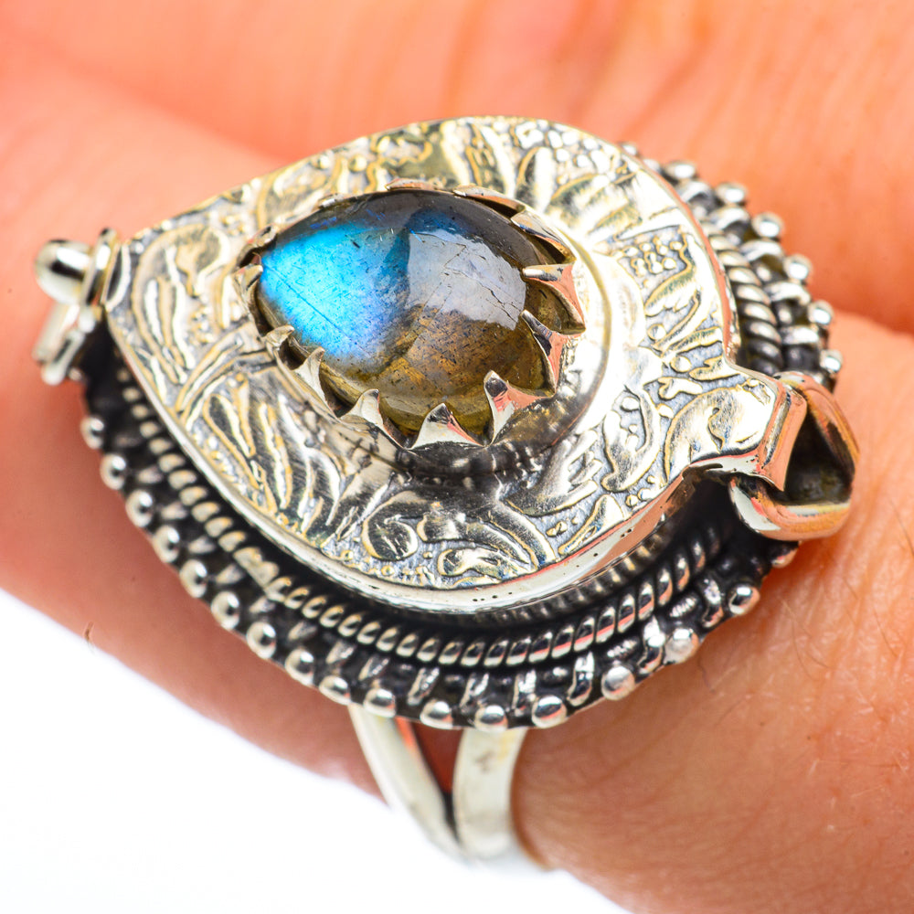 Labradorite Rings handcrafted by Ana Silver Co - RING62722