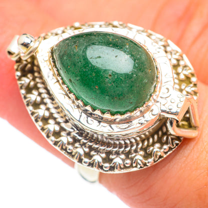 Large green aventurine ring, oval cabochon bezel on textured sterling silver band
