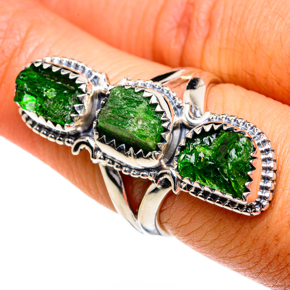 Chrome Diopside Rings handcrafted by Ana Silver Co - RING79018