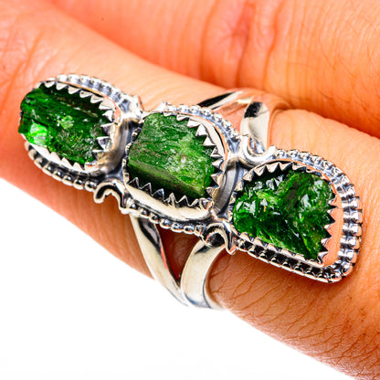 Chrome Diopside Rings handcrafted by Ana Silver Co - RING79018