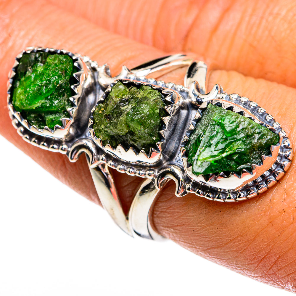 Chrome Diopside Rings handcrafted by Ana Silver Co - RING79344