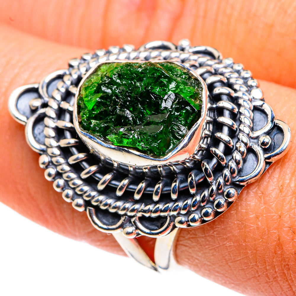 Chrome Diopside Rings handcrafted by Ana Silver Co - RING79383