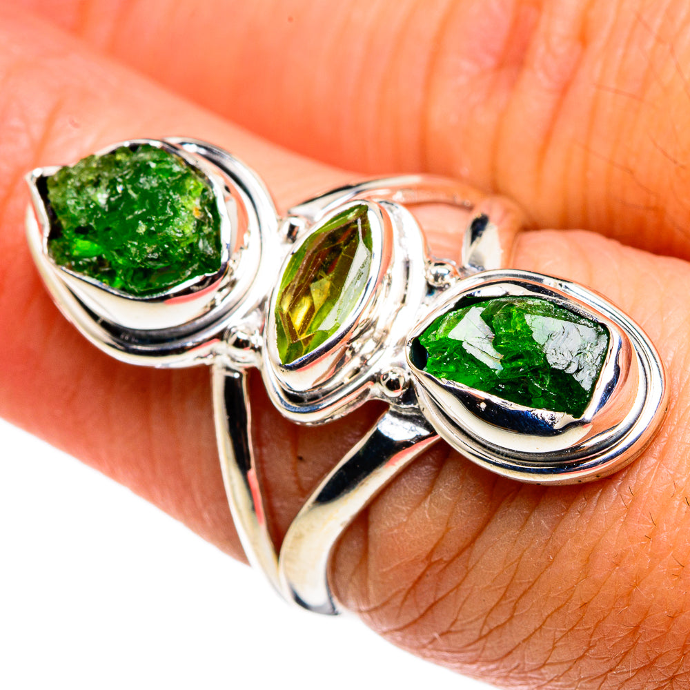 Chrome Diopside Rings handcrafted by Ana Silver Co - RING79543