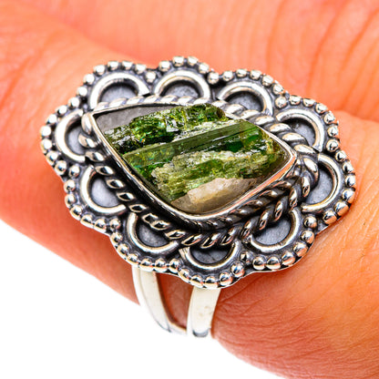 Chrome Diopside Rings handcrafted by Ana Silver Co - RING80081