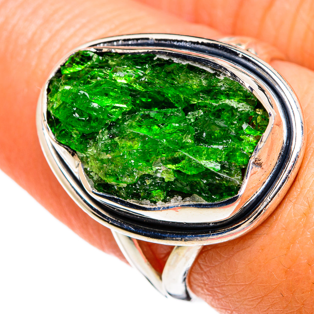 Chrome Diopside Rings handcrafted by Ana Silver Co - RING81311