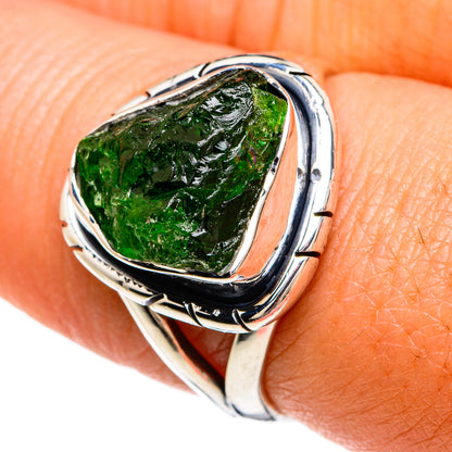 Chrome Diopside Rings handcrafted by Ana Silver Co - RING81548