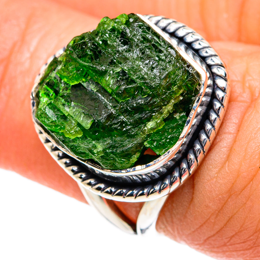 Chrome Diopside Rings handcrafted by Ana Silver Co - RING81852