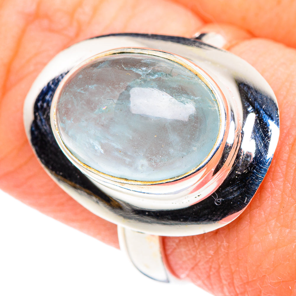 Oval aquamarine cabochon set in polished 925 sterling silver ring, size 9