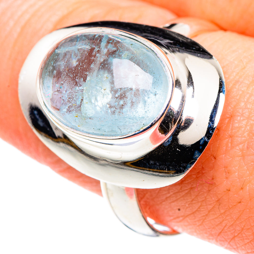 Sterling silver ring with oval aquamarine cabochon and black accent border