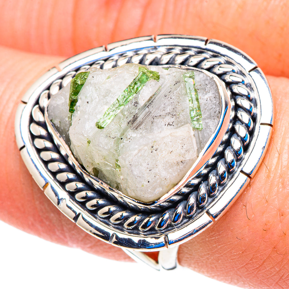 925 sterling silver tourmaline-in-quartz heart ring with green crystal bezel, size 7.5